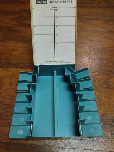 Vintage Kodak Slide Compartment File No.330 Turquois Blue - Picture 2 of 12