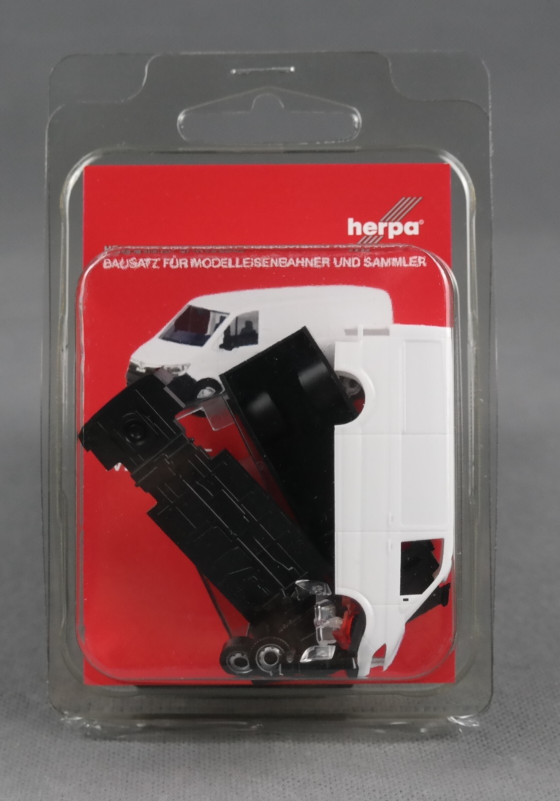 HERPA 013857 H0,1:87 Minikit/Bausatz MAN TGE Kasten Flachdach weiß, NEUWARE!