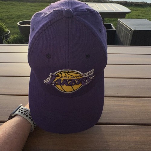 Los Angeles Lakers Gold White Logo on Purple Hat Cap New Era 59FIFTY w Flex Band - Picture 7 of 13