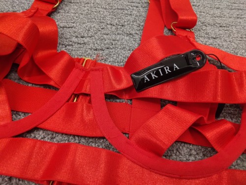 New WT AKIRA Small SATIN RED Sleeveless Crop Top Blouse Layered Strappy Open Bra - Bild 3 von 6