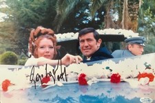 George Lazenby 007 signed 12x8 image D photo UACC AFTAL RACC Trusted seller ACOA George Lazenby 007 signed 12x8 image D photo UACC AFTAL RACC Trusted seller ACOA