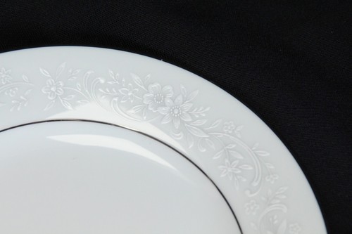 Noritake Cumberland 2225 Bread Plates 6-1/4" Lot of 6 NEAR MINT! - Picture 5 of 9