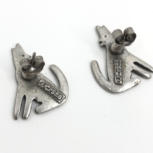 Vintage Pierced Earrings JJ Jonette 1988 Howling Wolf Silver Color - Picture 4 of 4