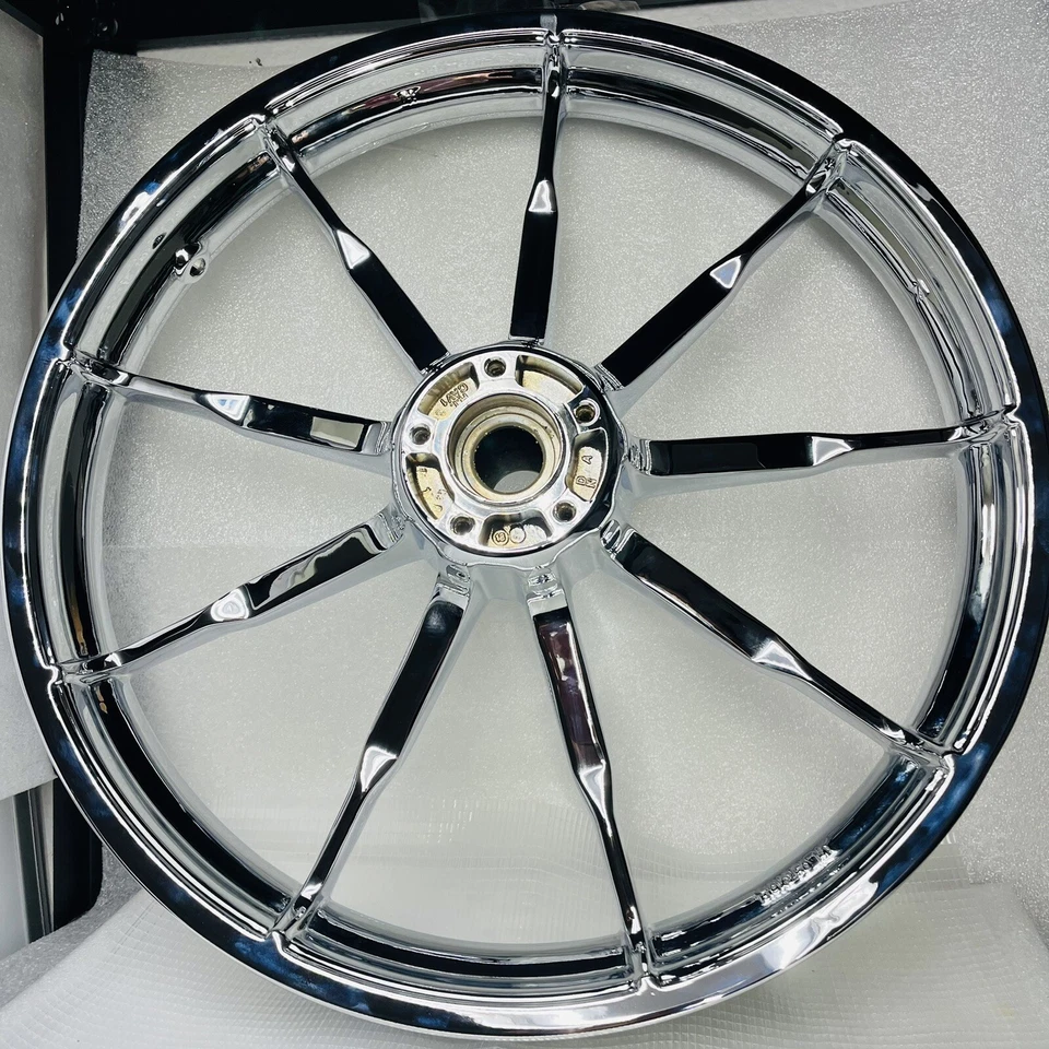 Harley Low Rider wheels FXLRS CHROME OEM 2018 -25 FXLRST 43300740 rims EXCHANGE - Image 4 of 4