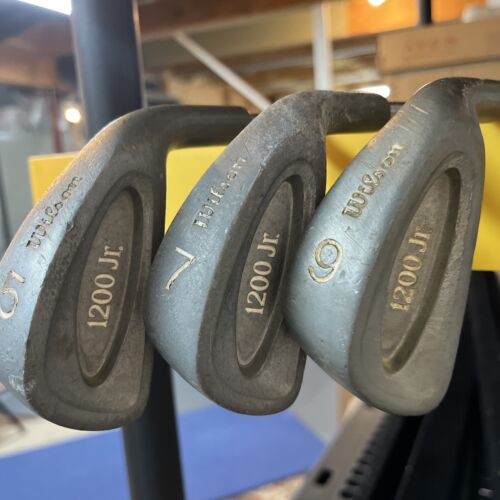 Wilson 1200 Junior Set Of 5 Golf Club Irons 5-7-9, Driver, Spoon Wood - Picture 3 of 13