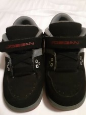 Jordan Flight 23 BTSNEAKERS Black/GYM Red-Cool Grey317823-021 Boy Size 8 C