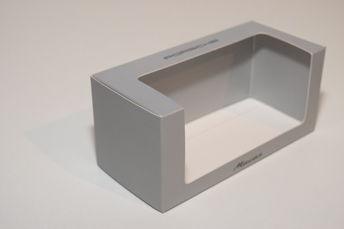 A67 1:43 MINICHAMPS PORSCHE MACAN GRIS METÁLICO CAJA DE DISTRIBUIDOR SIN USAR, EN CAJA ¡RARO! - Imagen 13 de 17
