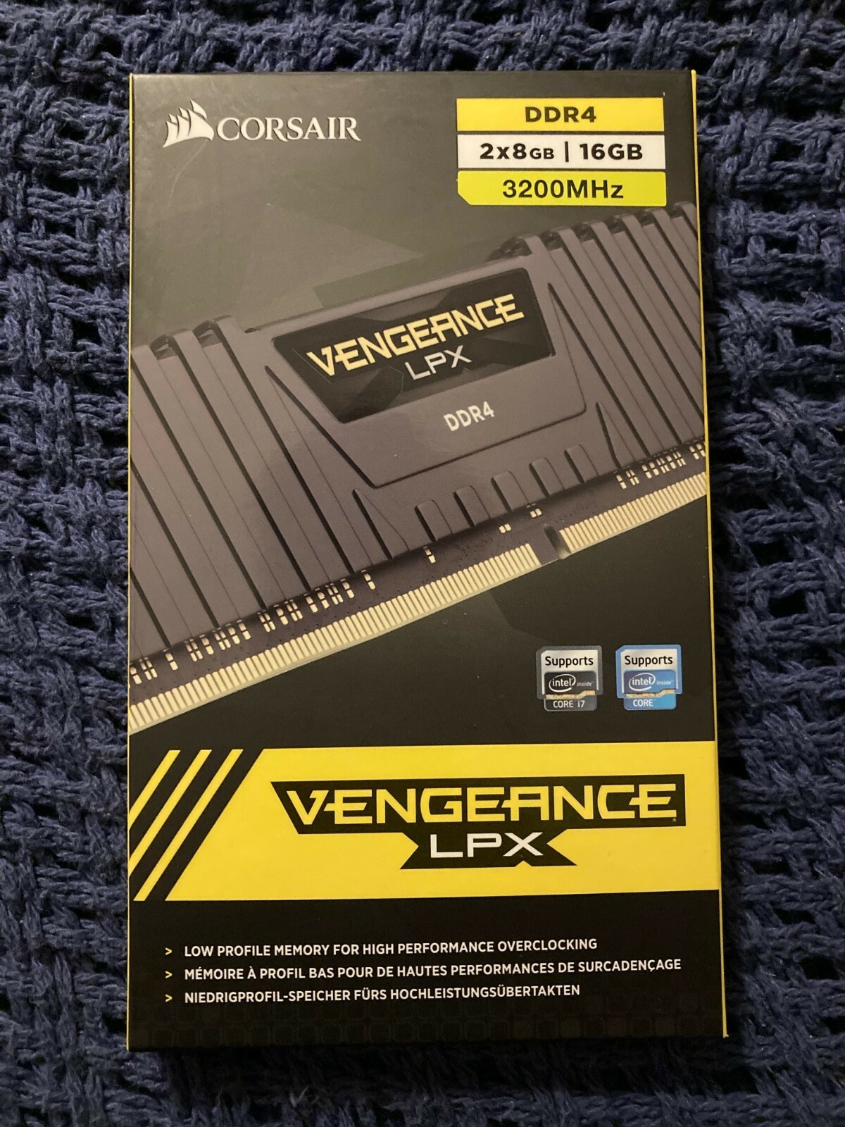 CORSAIR VENGEANCE LPX 16GB (2x8GB) DDR4-3200MHz Memory Kit in Black - New In Box