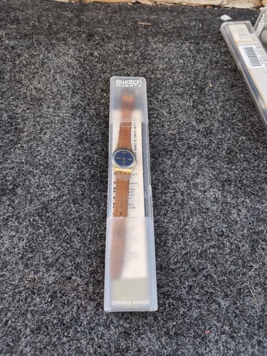 Vintage Swatch Quartz Watch With Case And Paperwork Very Collectible Will Need A