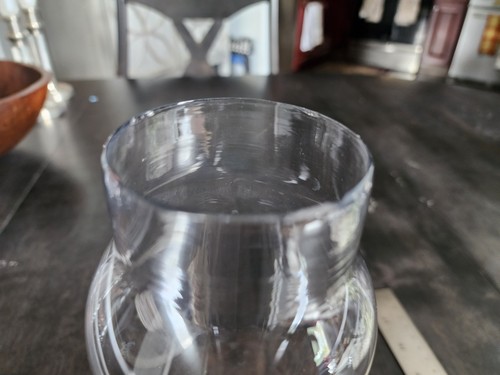 Gruppe von fünf dickeren Glas Kero Petroleum Lampe Schornsteine - Bild 14 von 17