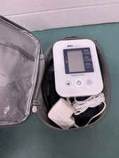 Omron BP760N Upper Arm Blood Pressure Monitor and Arm Cuff W Original carry Case