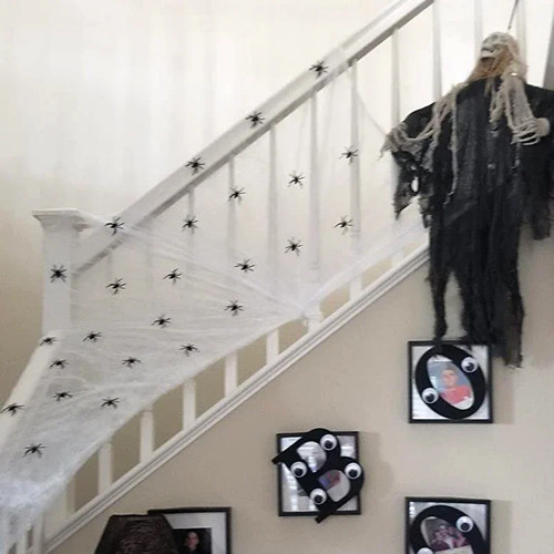 50/100pcs Halloween Black Spiders Small Luminous Plastic Spider Halloween Party - Picture 4 of 28