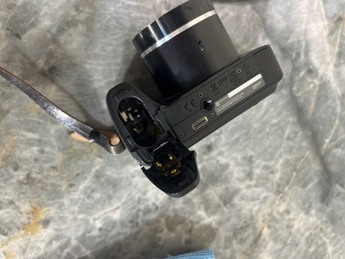 Kodak Z8612 IS Easy Share 8.1MP 12x Zoom Camera - Picture 9 of 9