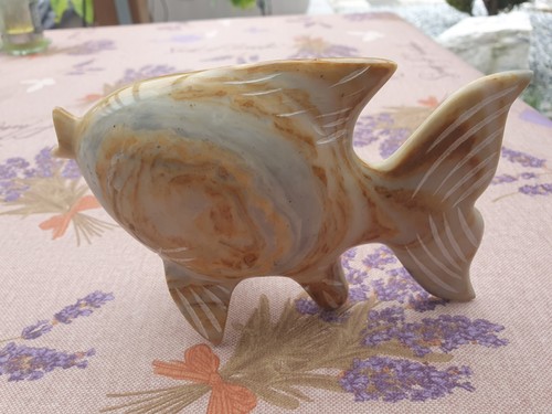 Steinfigur Fisch Marmoriert Handarbeit aus Naturstein - Bild 3 von 3