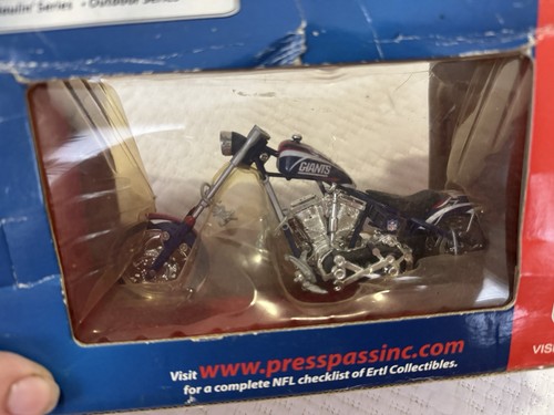 Ertl Collectibles 1:18 OCC Chopper NY Giants – New Other, Zip-Tied, Damaged Box - Picture 5 of 6