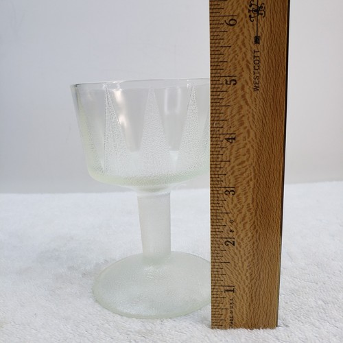 Mid Century Modern Set di (4) Calici Profumo Triangolo Smerigliato Raso Trasparente Pesanti - Foto 8 di 9