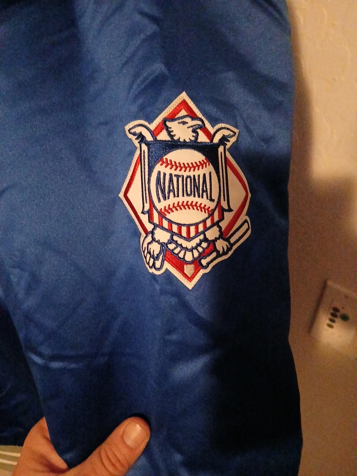 Chaqueta ligera de satén Mitchell & Ness blanca de los Dodgers de Los Ángeles para hombre Foto 4 de 4