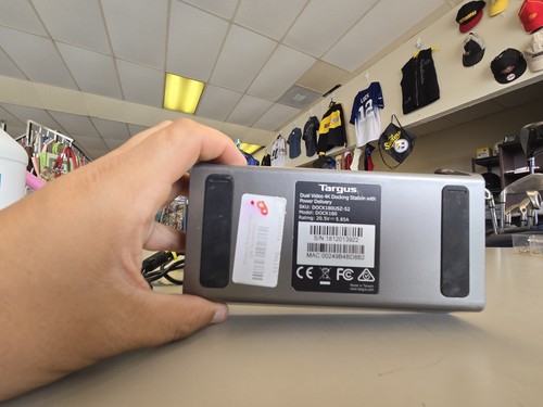 Estación de Acoplamiento Universal DV4K Targus USB-C con Alimentación para Cargar (DOCK180USZ) - Imagen 9 de 12