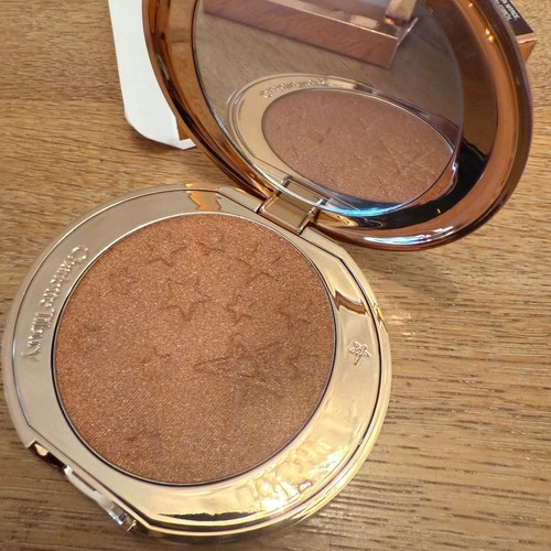 Charlotte Tilbury HOLLYWOOD GLOW GLIDE FACE ARCHITECT HIGHLIGHTER Rose Gold Glow - Picture 2 of 5