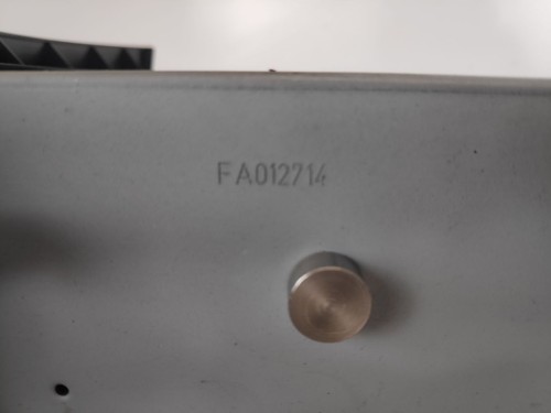 MERCEDES C-CLASS W204 08-14 RADIO / STEREO CONTROL - Picture 8 of 12