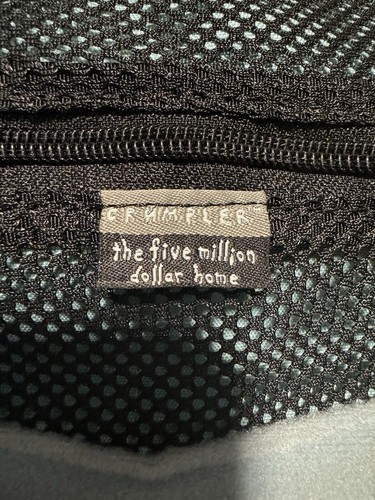 Crumpler TRIBECA FILM FESTIVAL Special Filmmaker Edition 2010 NYC Messenger Bag - Picture 11 of 23