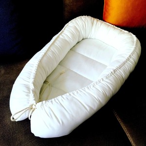 snuggle baby bed