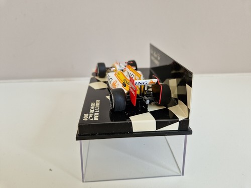 Minichamps 1/43 Renault F1 R29 F. Alonso - Showcar 2009 - 400090077 - Picture 4 of 7