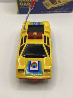 Vintage Bump N Go 1985 Queen Racing 304 Lamborghini Toy Car