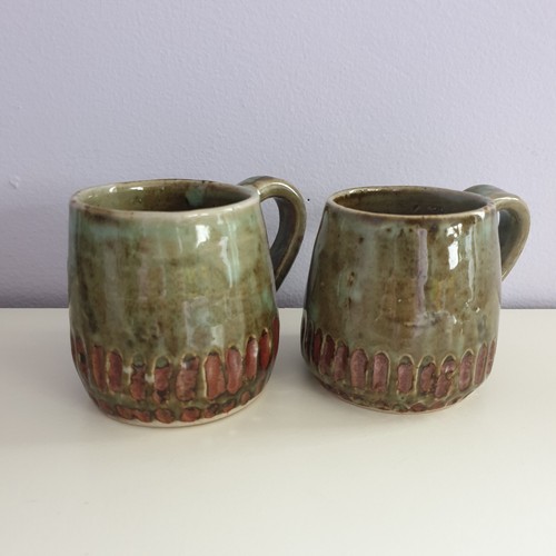 Art Pottery Studio Coffee Mugs Set Signed Green Brown Glaze Carved Set - Picture 6 of 20