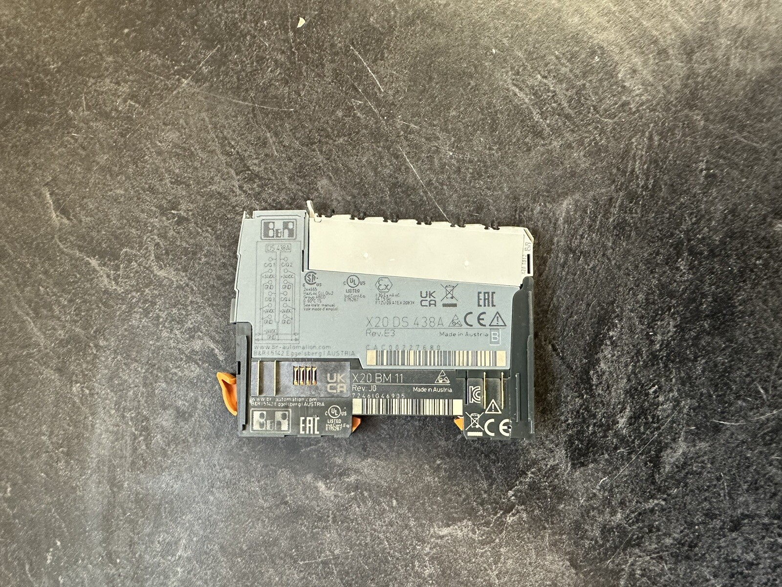 Picture 2 of 3