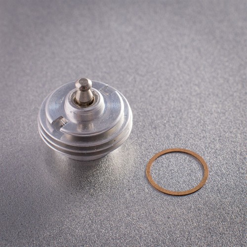 1032 - Cox .020 Tee Dee Pee Wee Model Engine Glow Plug Head & Gasket 020 - Picture 1 of 2