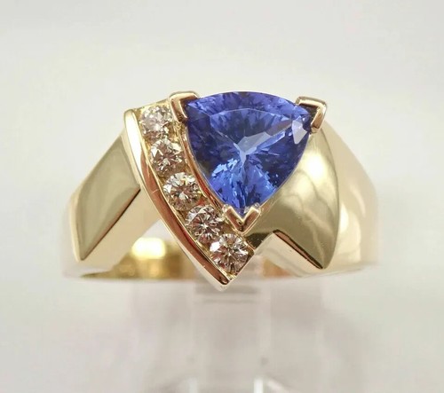 2.10Ct Trillion Cut Tanzanite Solitaire Engagement Ring 14k Yellow Gold Finish - Picture 4 of 4