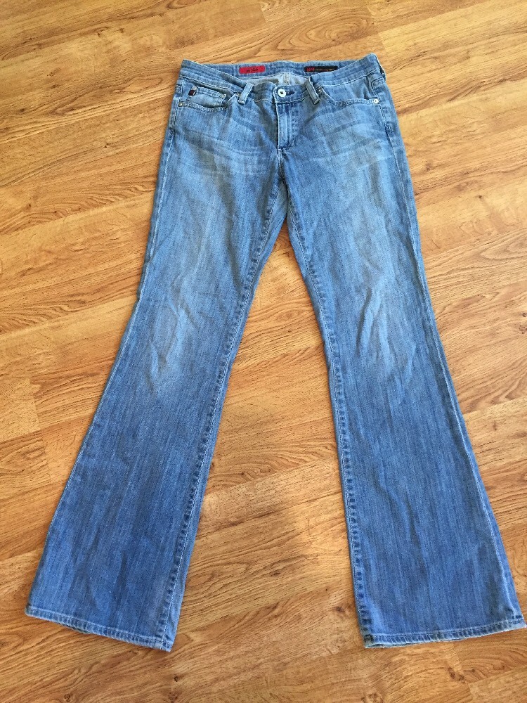 AG Adriano goldschmied Light Wash Flared Leg Low Rise The Club Jeans Sz 29 AG Adriano goldschmied Light Wash Flared Leg Low Rise The Club Jeans Sz 29