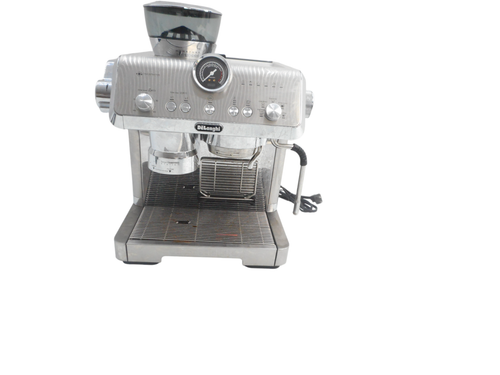 DeLonghi La Specialista Opera Espresso Machine with Cold Brew READ - Picture 3 of 9
