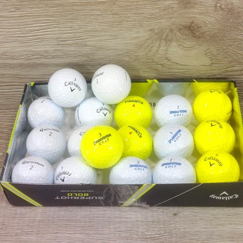 18 Golf Balls Mix White & Yellow Golf Balls Lot  1,2,3,4 Sporting Goods Hobby - Picture 1 of 4