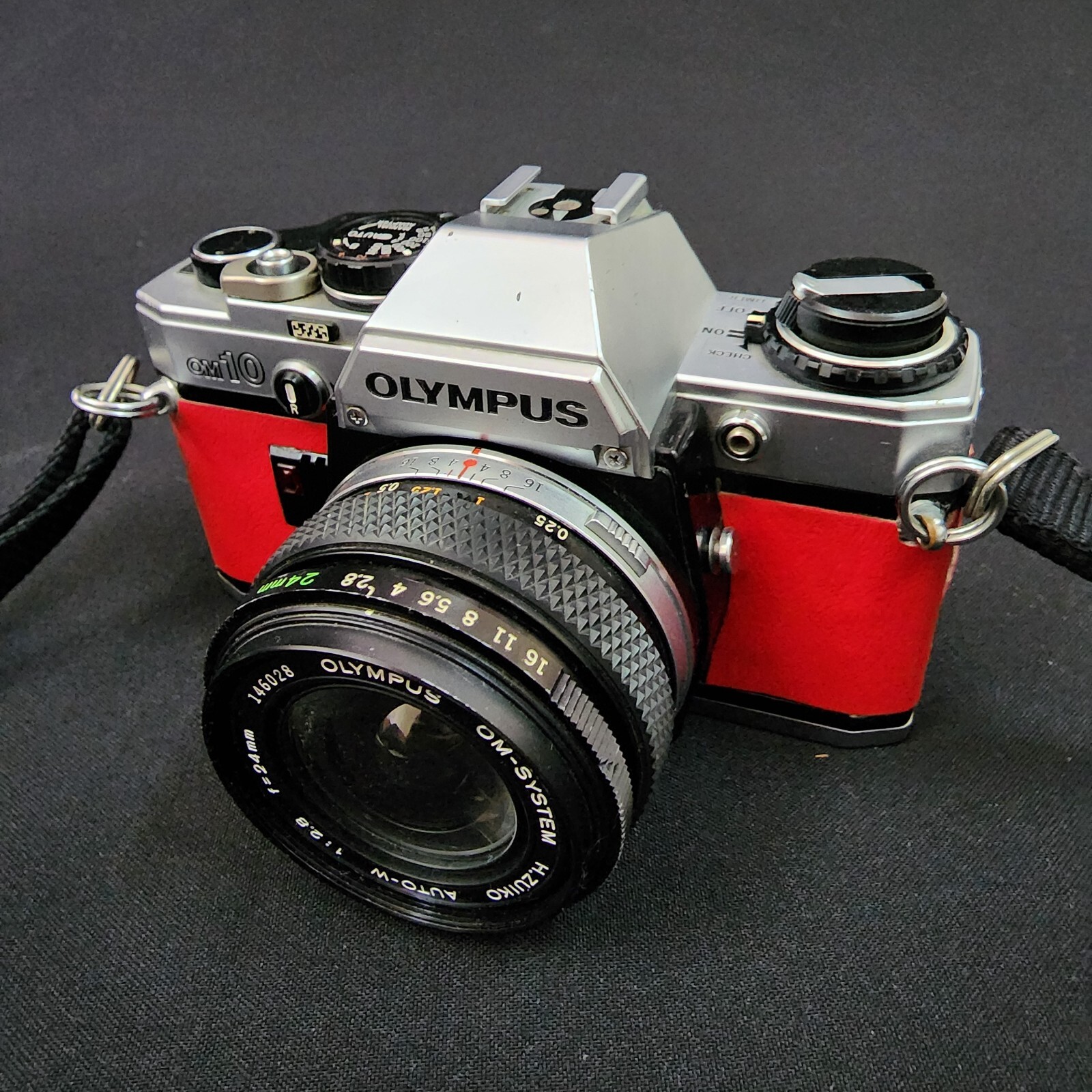 Olympus OM-10 35mm SLR Film Camera with 50 mm lens Kit for sale ...