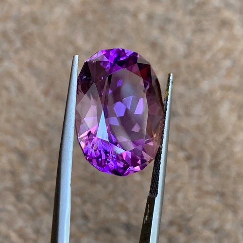 Amethyst ( 21.20 cts ) - Picture 6 of 13