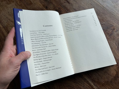25 - CELEBRATING 25 YEARS OF GOLDSBORO BOOKS NEW HARDBACK BOOK / 25 SIGNATURES - Imagen 3 de 5