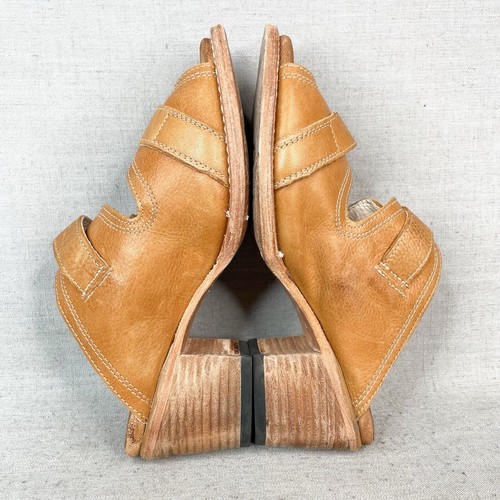 Freebird By Steven Womens 9 Caprice Mule Sandal Tan Distressed Buckle Heel Slide - Picture 10 of 12