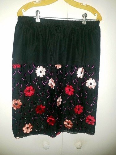 Damen zweiteilige Outfits und Sets (verschiedene Größen, einzeln verkauft) - Bild 33 von 90