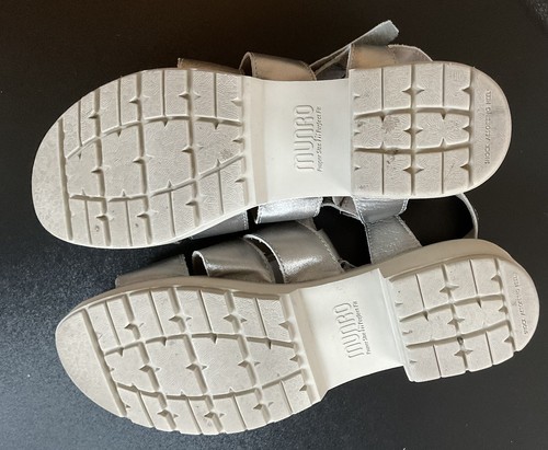 MUNRO Marley Fisherman Women's leather metallic silver strap heel Sandals Sz 12 - Picture 5 of 6