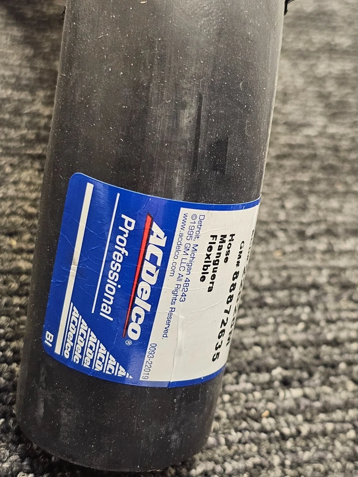 Mangueira de líquido de arrefecimento para radiador ACDELCO 22828M serve para Jeep Wrangler Wrangler JK 2012-2018 - Imagem 2 de 4