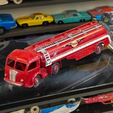 Vtg Dinky Toys 32C Esso Petrol Tanker Truck Red Metal Fuel Lorry – Early Postwar