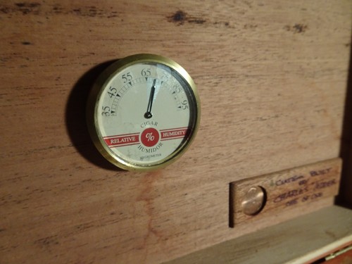 IMPRESIONANTE CAJA DE CIGARROS HUMIDOR ARTESANAL DE CHARLES HIGH POINT, NC - Imagen 4 de 10