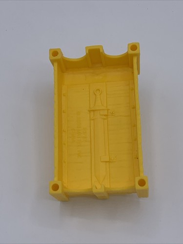 Fisher Price Imaginext YELLOW DRAGON BED Royal Castle Fortress Replacement 2008 - Picture 6 of 6