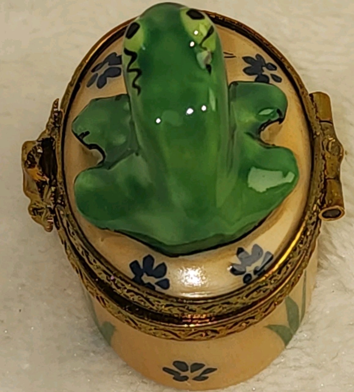 Picture 3 of 22