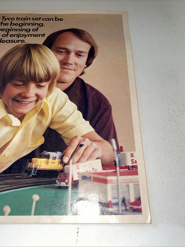 Vintage 1975 TYCO HO Model Train Set Catalog Booklet Brochure - Picture 2 of 4