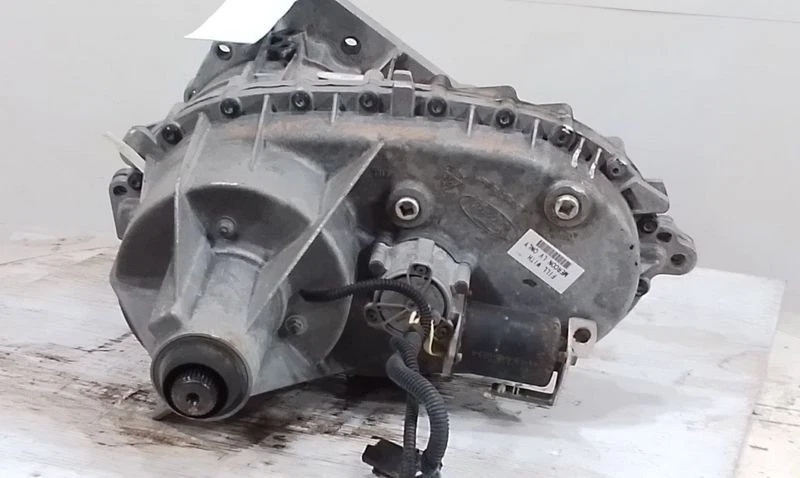 2012-2014 Ford Expedition Transfer Case Assembly OEM Foto 4 de 4
