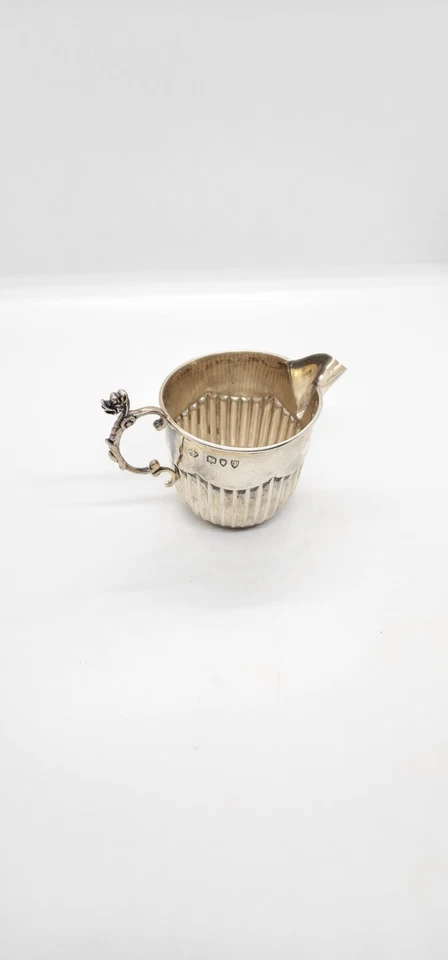 Crema victoriana de plata esterlina RARA - Sheffield 1886 - mango de dragón. Foto 3 de 4