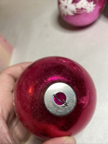 Vintage Shiny Brite 3 XL Pink Silver Stenciled Mercury Glass Ornaments READ - Picture 5 of 12